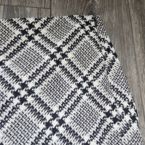 Ann Taylor Loft Wool Blend Printed Skirt 6 - Picture 2 of 10